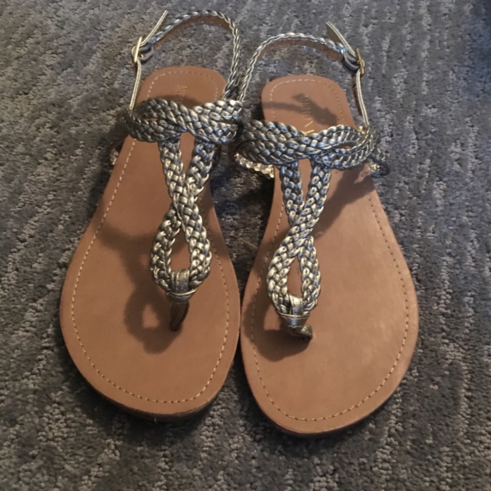 Merona gold braided sandals with buckle